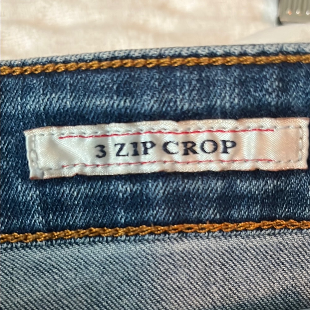 Guess High Rise Blue Jeans with Tapered Zippered Leg - Picture 11 of 16